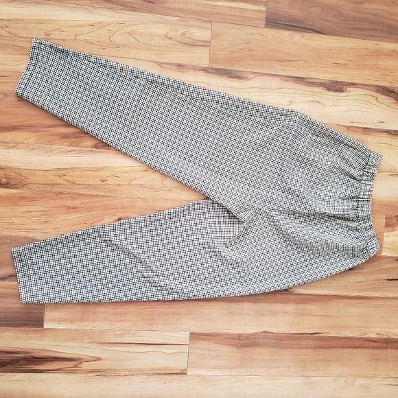 H&M High Rise Plaid Pants - Picture 5 of 5